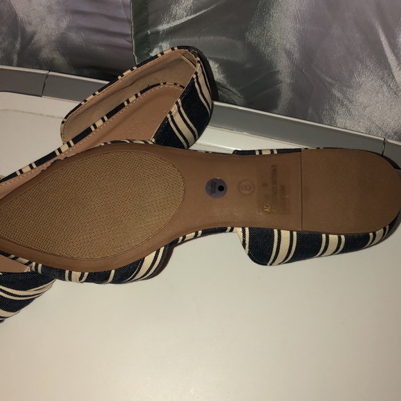 Charlotte Russe flats - Picture 4 of 5